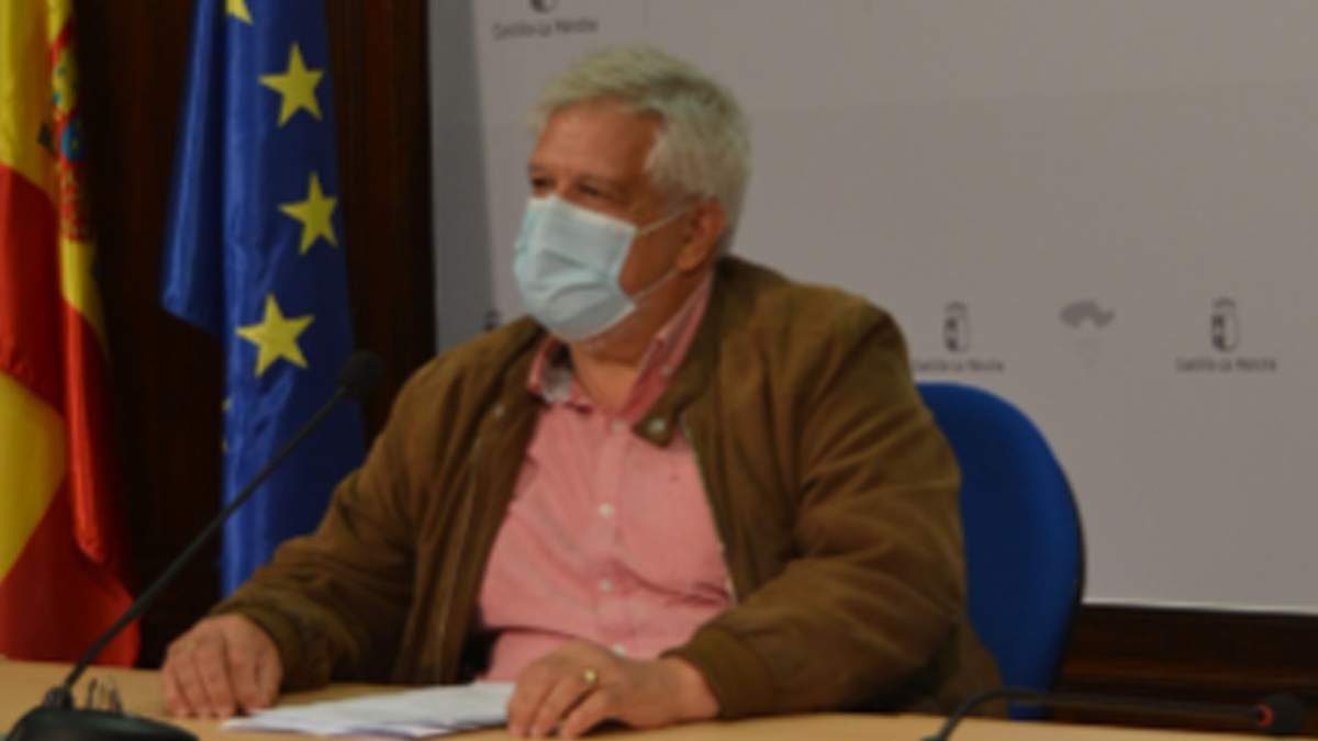 El ingeniero agrónomo José Luis Tenorio, nuevo director del Instituto Regional de Investigación y Desarrollo Agroalimentario y Forestal